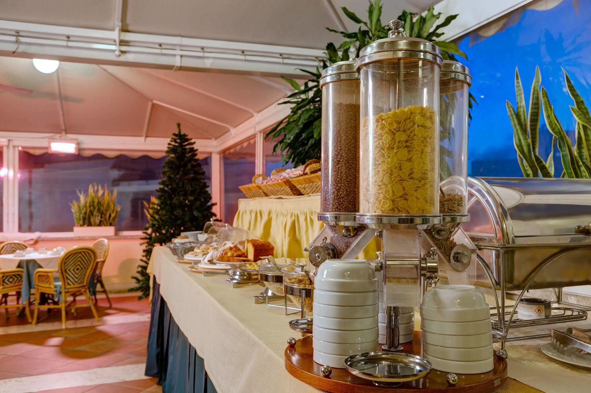Hotel Villa Morgagni Rome Exterior photo